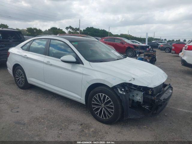 Salvage Volkswagen Jetta