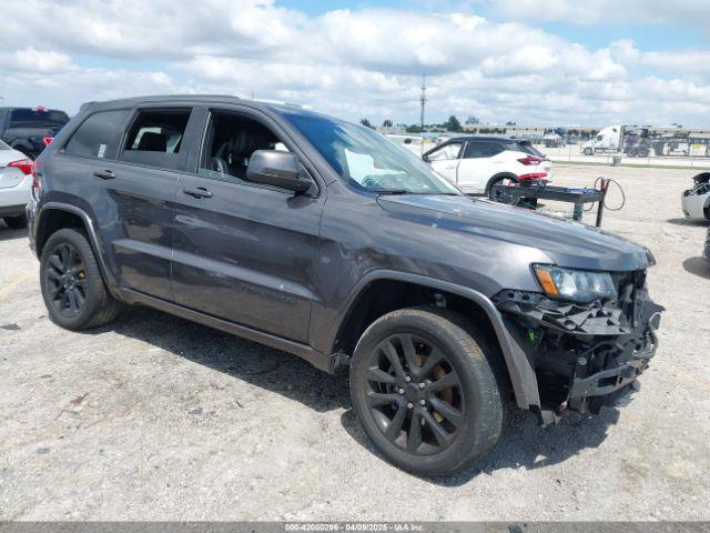  Salvage Jeep Grand Cherokee