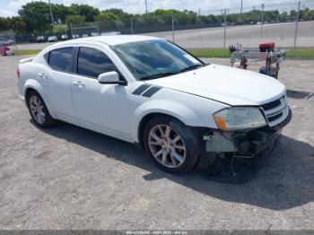  Salvage Dodge Avenger