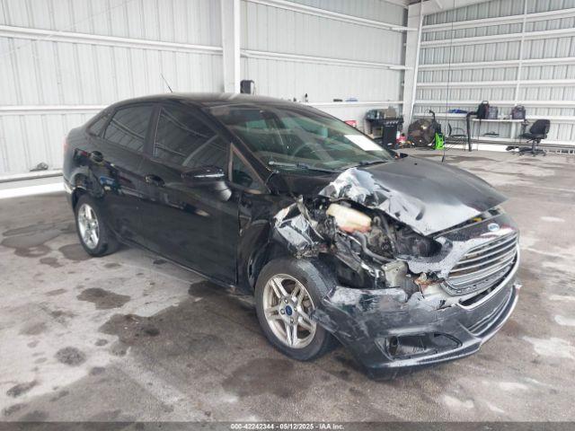  Salvage Ford Fiesta