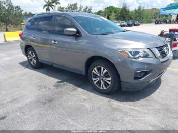  Salvage Nissan Pathfinder