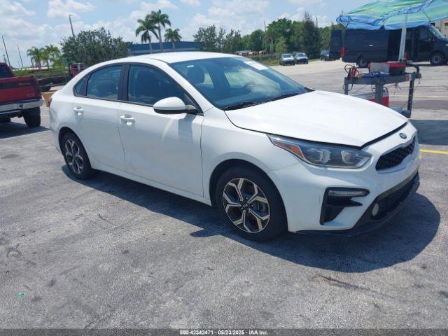  Salvage Kia Forte