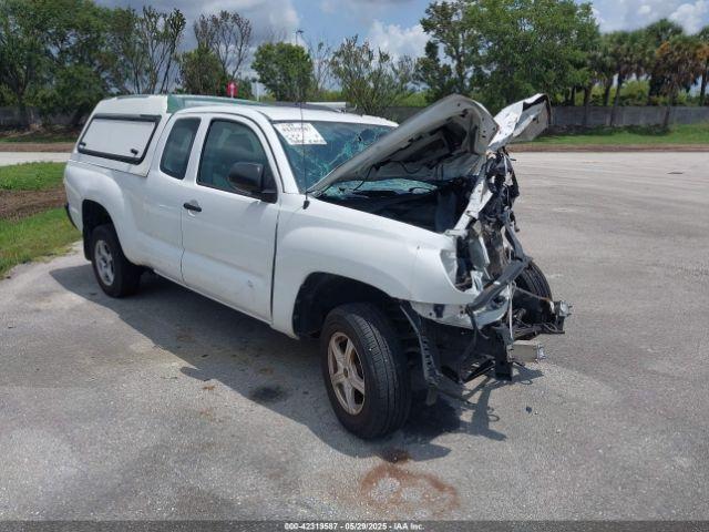  Salvage Toyota Tacoma