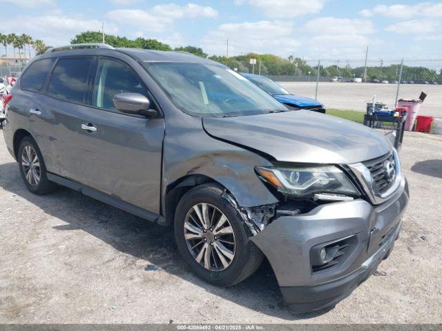  Salvage Nissan Pathfinder