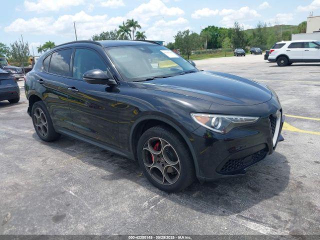  Salvage Alfa Romeo Stelvio
