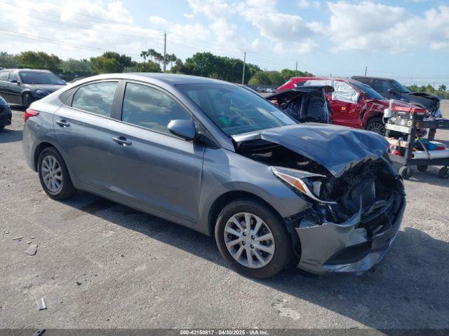  Salvage Hyundai ACCENT