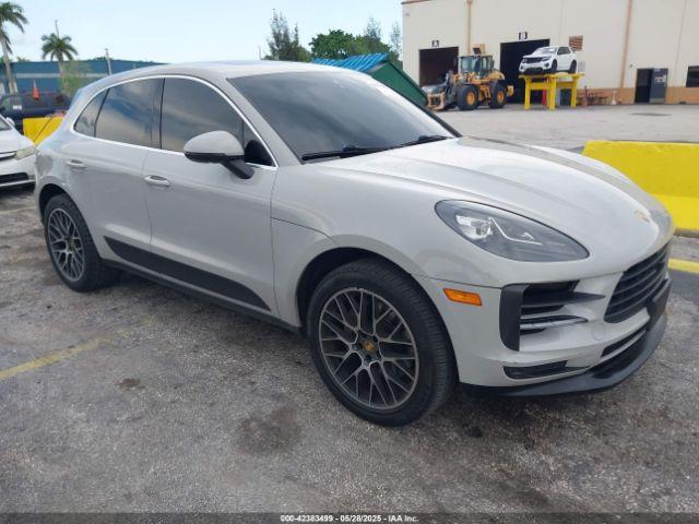  Salvage Porsche Macan