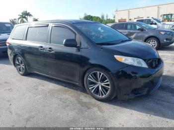  Salvage Toyota Sienna