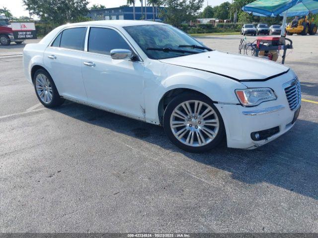  Salvage Chrysler 300