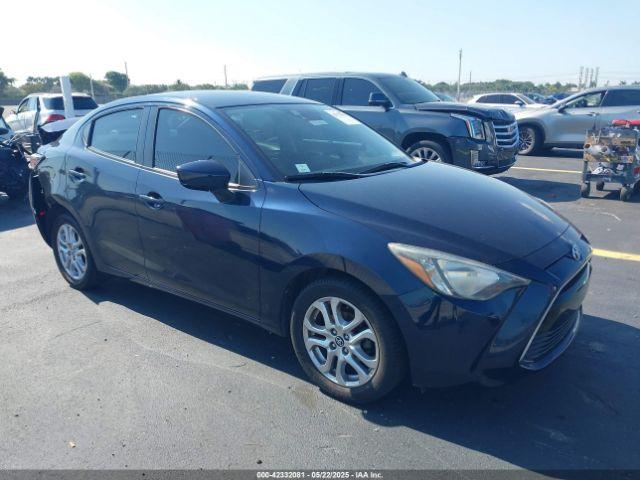  Salvage Toyota Yaris