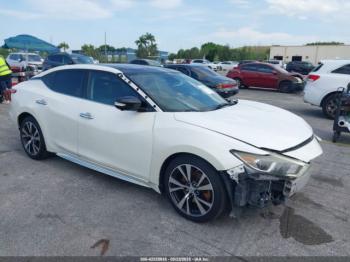  Salvage Nissan Maxima
