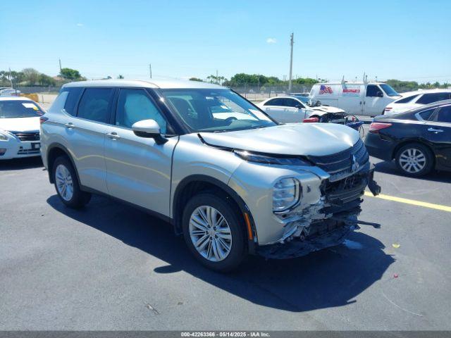  Salvage Mitsubishi Outlander