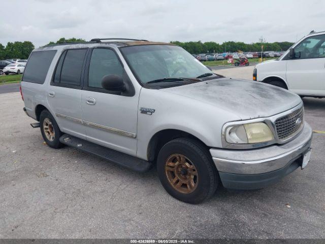  Salvage Ford Expedition