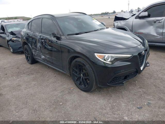  Salvage Alfa Romeo Stelvio