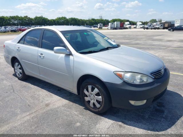  Salvage Toyota Camry