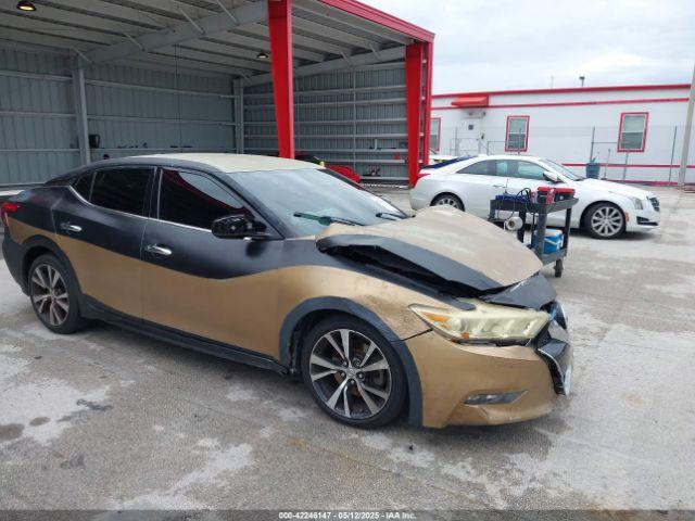  Salvage Nissan Maxima
