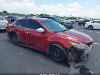  Salvage Nissan Altima