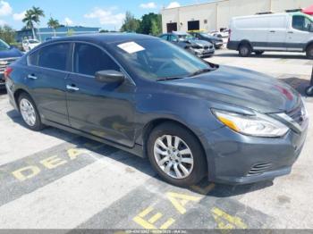  Salvage Nissan Altima
