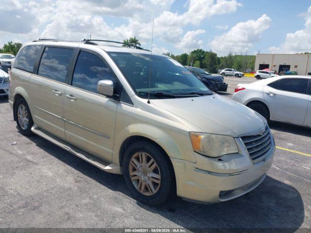  Salvage Chrysler Town & Country
