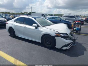  Salvage Toyota Camry