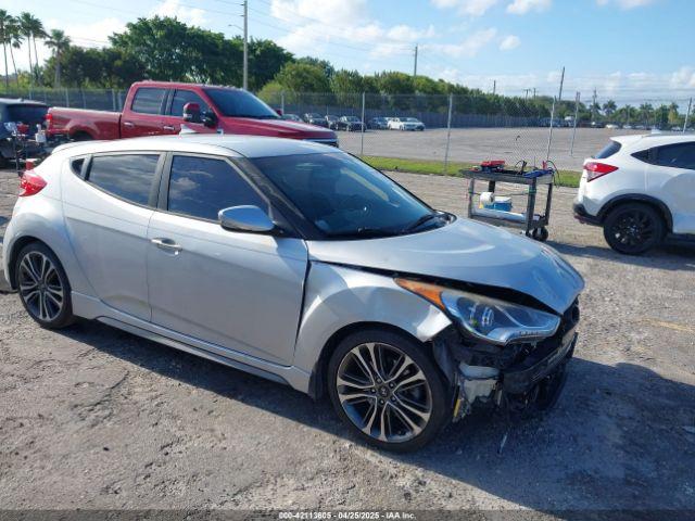  Salvage Hyundai VELOSTER