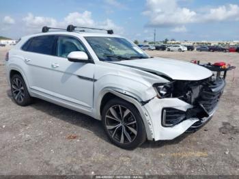  Salvage Volkswagen Atlas