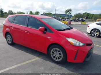  Salvage Toyota Prius v