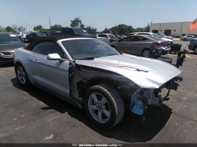  Salvage Ford Mustang