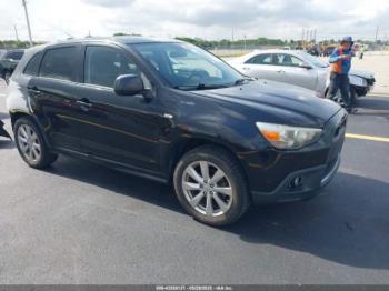  Salvage Mitsubishi Outlander