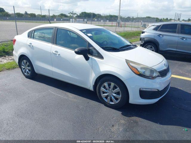  Salvage Kia Rio