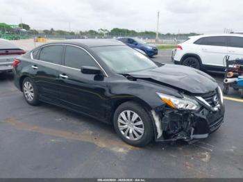  Salvage Nissan Altima
