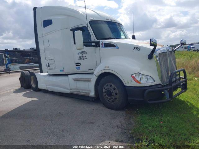  Salvage Kenworth T680