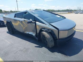 Salvage Tesla Cybertruck