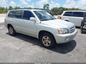  Salvage Toyota Highlander