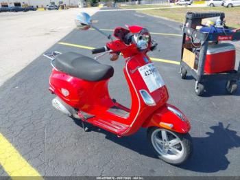  Salvage Vespa Lx