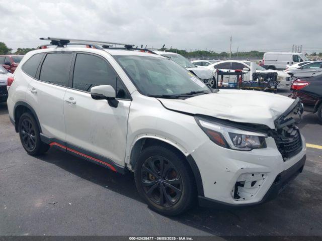  Salvage Subaru Forester