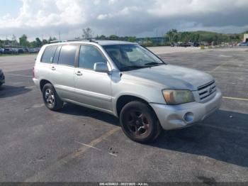  Salvage Toyota Highlander