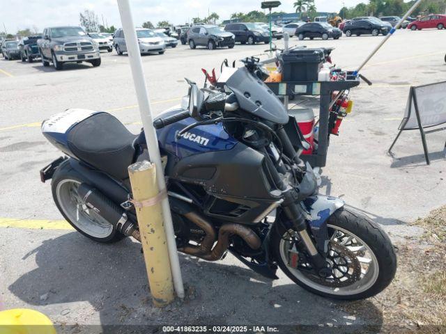  Salvage Ducati Diavel