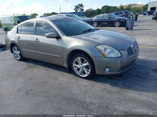  Salvage Nissan Maxima