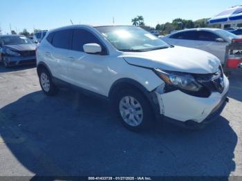  Salvage Nissan Rogue