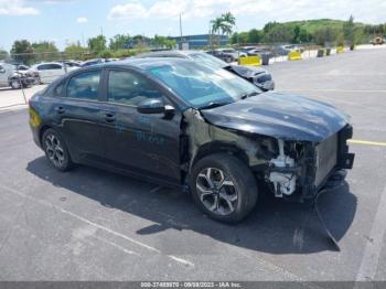  Salvage Kia Forte