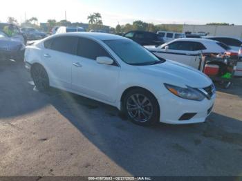  Salvage Nissan Altima