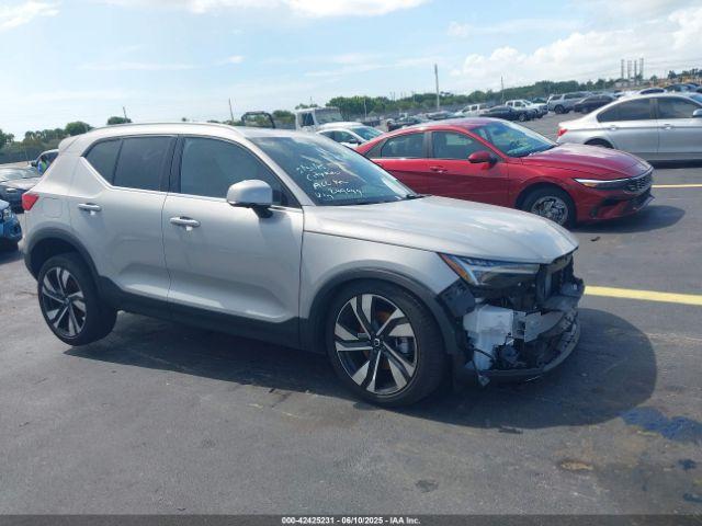  Salvage Volvo XC40