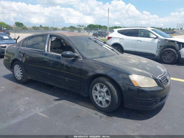  Salvage Nissan Altima