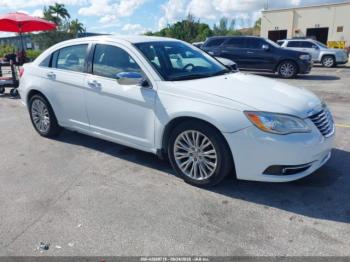  Salvage Chrysler 200