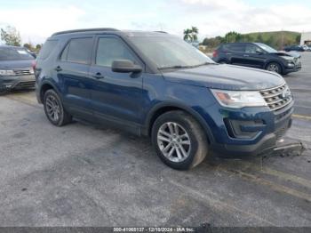  Salvage Ford Explorer