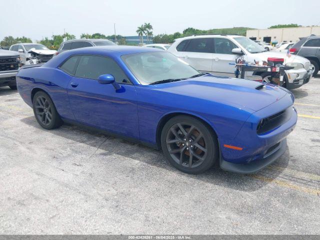  Salvage Dodge Challenger