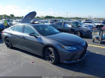  Salvage Lexus Es