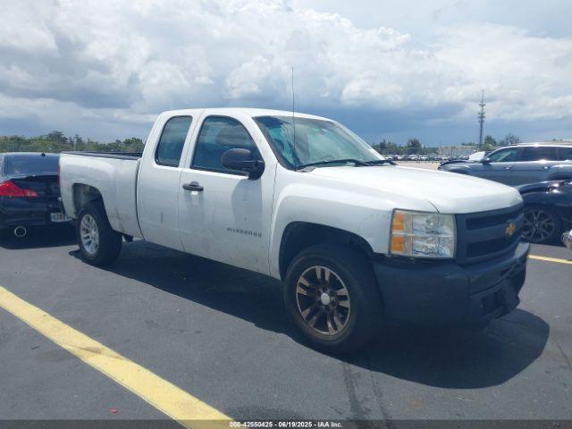  Salvage Chevrolet Silverado 1500