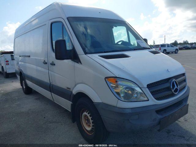 Salvage Mercedes-Benz Sprinter 2500